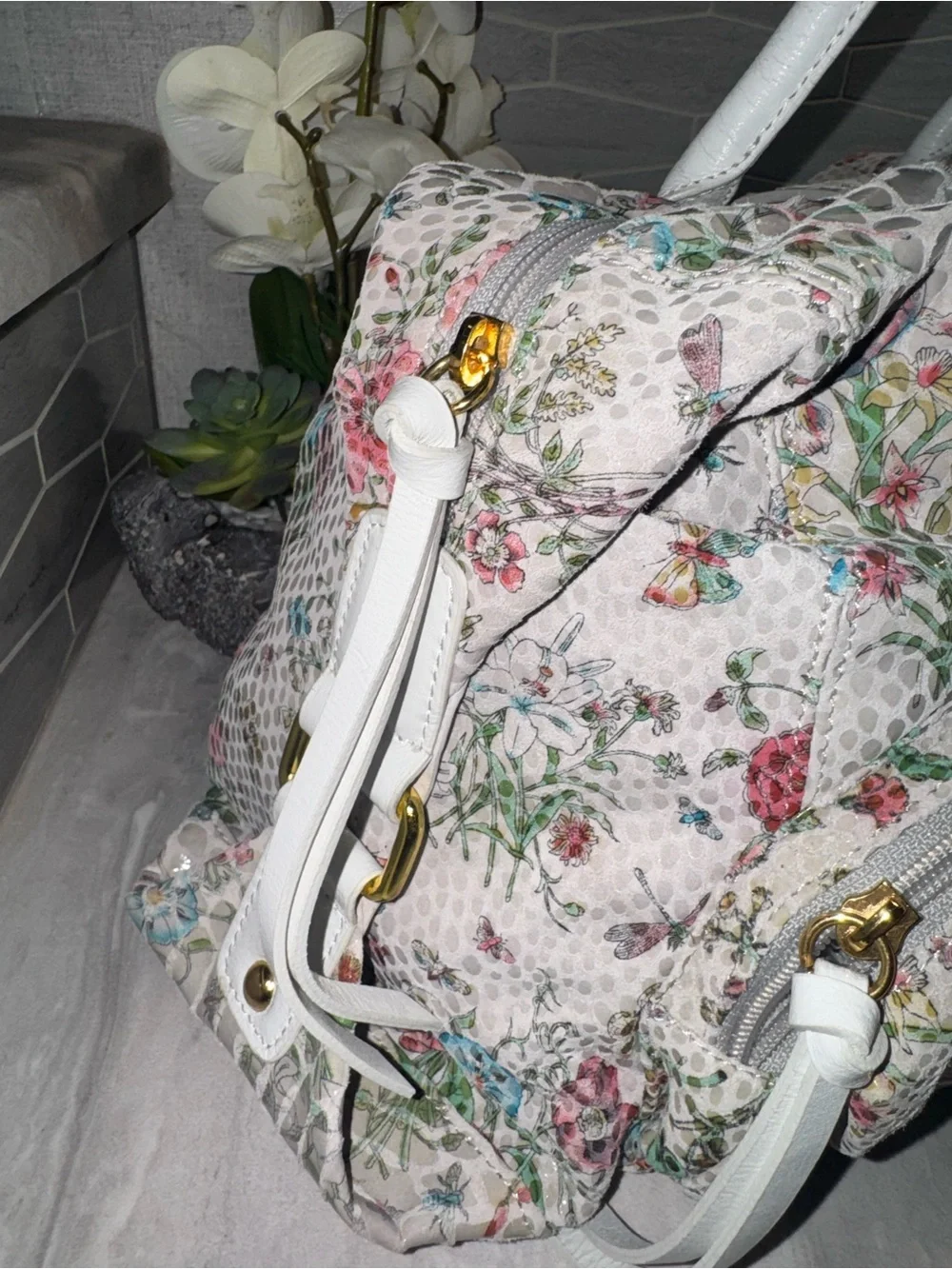 NWT Sharif Shimmer Floral Print Shoulder Bag Gold Tone Hardware & Removal Pouch